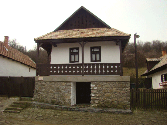 holloko_nagy