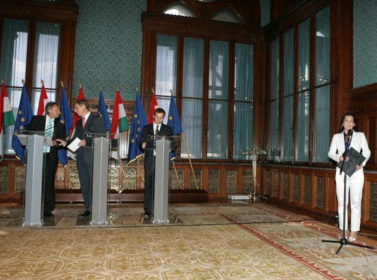 gyurcsany_hiller_bajnai