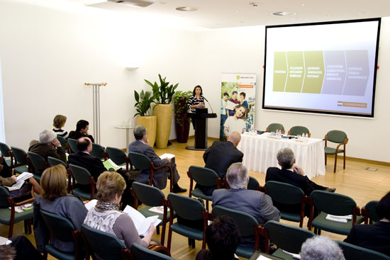 20110413szt_MolnarAgnes_USzT_Menedzserklub016