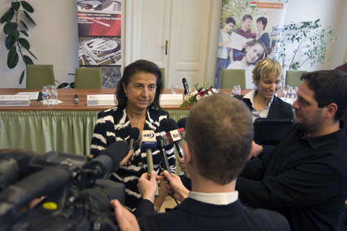 20111110_MolnarAgnes_ELIprojektindito_Szeged_szt011